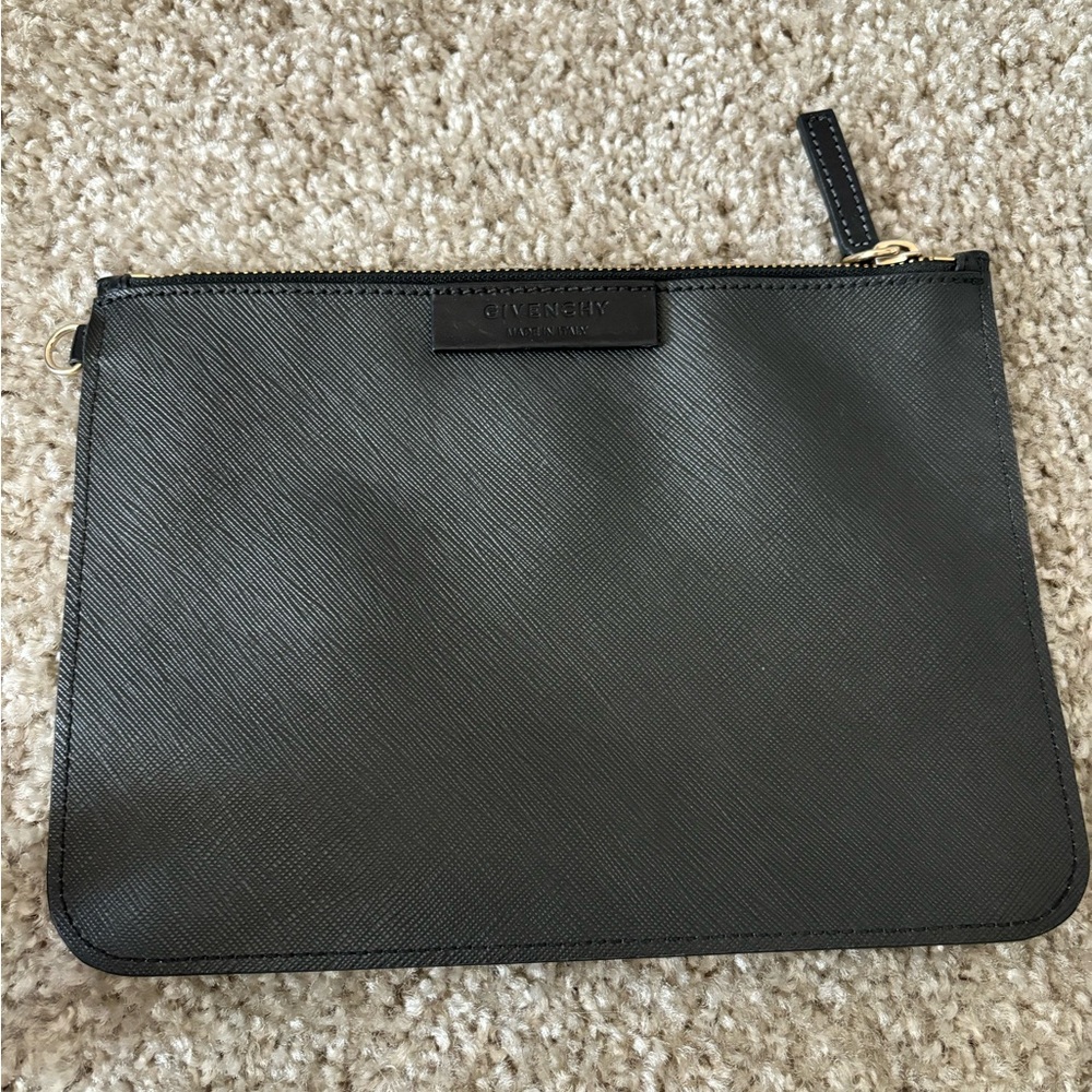 Givenchy Rottweiler Tote - Picture 8 of 8